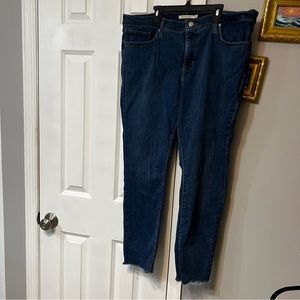 Levi’s 311 Shaping Skinny jeans, 18W